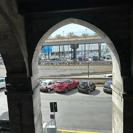 Konukevi Degli Archi - Fronte Acquario Cenova