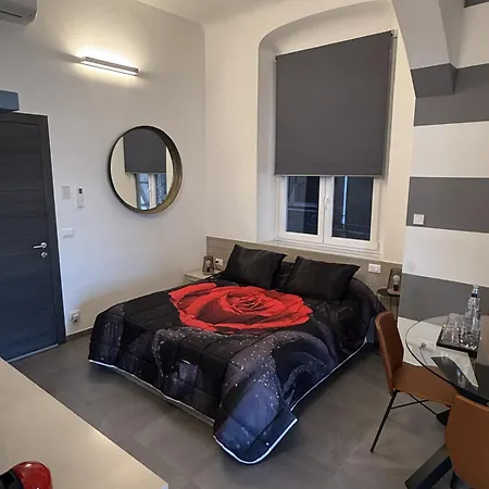 게스트하우스 Degli Archi - Luxury Fronte Acquario 4*